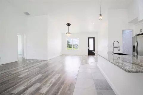 Living - 4095 SW 112th St, Ocala, FL 34476 photo 12 of 15