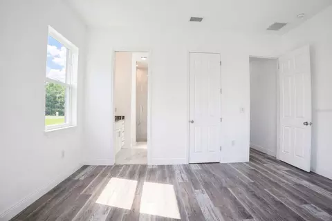 Bedroom - 4095 SW 112th St, Ocala, FL 34476 photo 2 of 11
