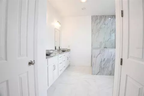 Bath - 4095 SW 112th St, Ocala, FL 34476 photo 10 of 14