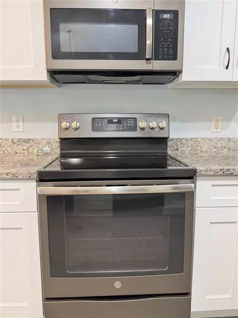Kitchen - 3243 Greynolds Ave, Spring Hill, FL 34608 photo 1 of 1