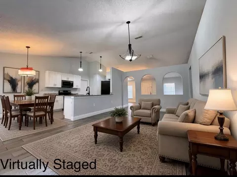 Living - 3243 Greynolds Ave, Spring Hill, FL 34608 photo 3 of 8