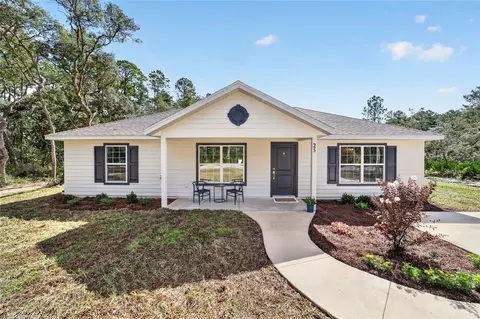 25 Fisher Way Trak, Ocklawaha, FL 32179