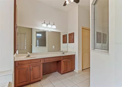 Bath - 10330 NW 28th Pl, Ocala, FL 34482 photo 1 of 4