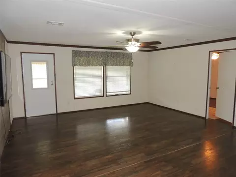 Living - 5950 NE 107th Ct, Bronson, FL 32621 photo 1 of 5