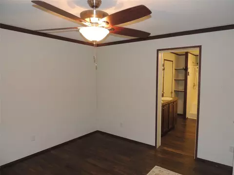 Bedroom - 5950 NE 107th Ct, Bronson, FL 32621 photo 1 of 6