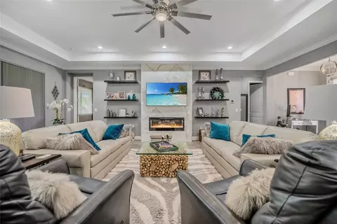 Living - 9612 SW 86th Pl, Ocala, FL 34481 photo 3 of 6
