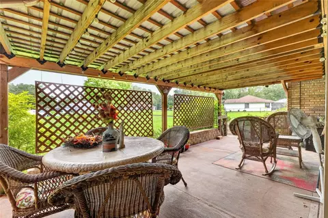 Exterior - 8699 SE 12th Ct, Ocala, FL 34480 photo 7 of 34