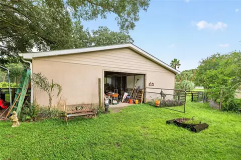 Exterior - 8699 SE 12th Ct, Ocala, FL 34480 photo 17 of 34