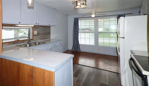 Kitchen - 417 NE 64th Ave, Ocala, FL 34470 photo 3 of 3