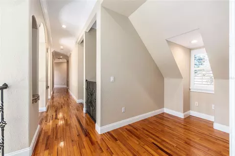 Entry Way - 997 NW 63rd Ct, Ocala, FL 34482 photo 5 of 7