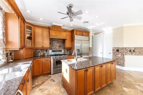 Kitchen - 997 NW 63rd Ct, Ocala, FL 34482 photo 3 of 3