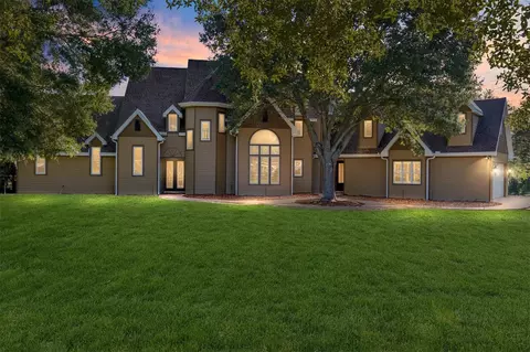 Exterior - 997 NW 63rd Ct, Ocala, FL 34482 photo 14 of 19