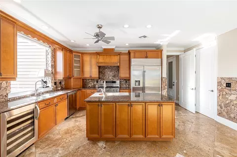 Kitchen - 997 NW 63rd Ct, Ocala, FL 34482 photo 2 of 3