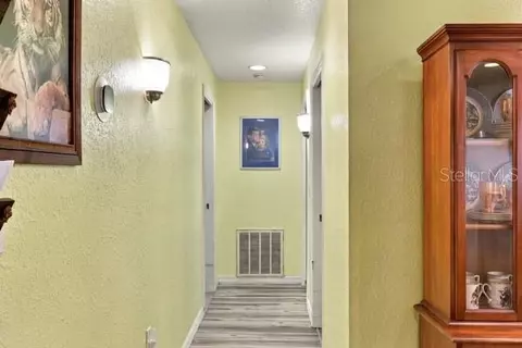 Entry Way - 14755 NW 42nd Ct, Reddick, FL 32686 photo 1 of 1