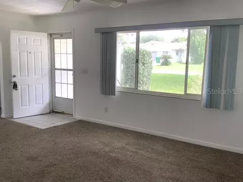 Living - 6326 SW 60th Ct, Ocala, FL 34474 photo 3 of 4