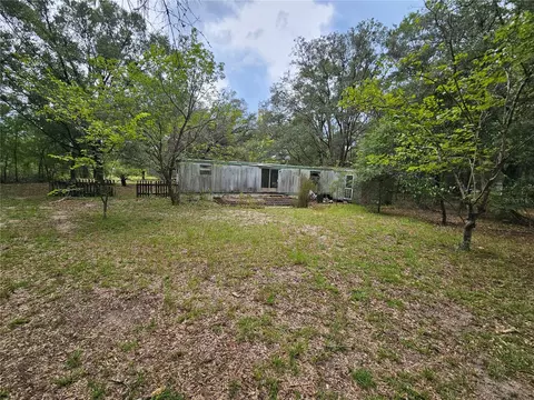 Exterior - 7651 NE 128th Ln, Bronson, FL 32621 photo 5 of 15