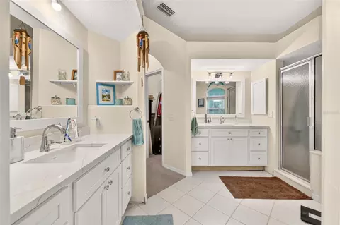 Bath - 21675 SW 84th Loop, Dunnellon, FL 34431 photo 2 of 7
