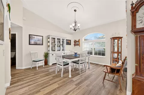 Dining - 21675 SW 84th Loop, Dunnellon, FL 34431 photo 1 of 4