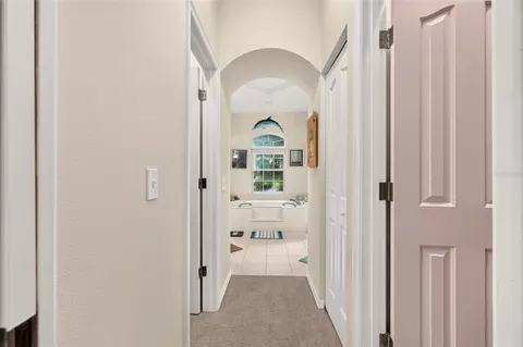 Entry Way - 21675 SW 84th Loop, Dunnellon, FL 34431 photo 5 of 6