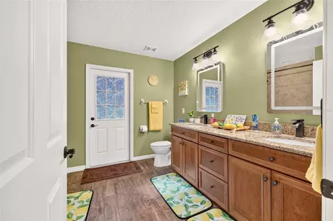 Bath - 21675 SW 84th Loop, Dunnellon, FL 34431 photo 5 of 7