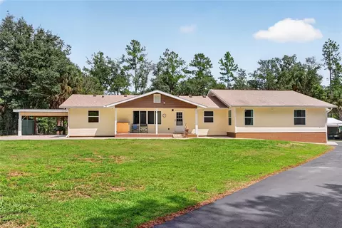 12151 NE 52nd Place Rd, Silver Springs, FL 34488