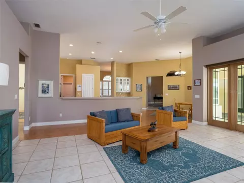 Living - 2185 NW 114th Loop, Ocala, FL 34475 photo 2 of 2