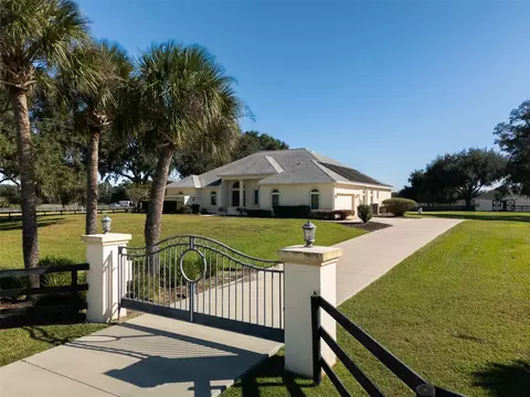 Exterior - 2185 NW 114th Loop, Ocala, FL 34475 photo 2 of 5