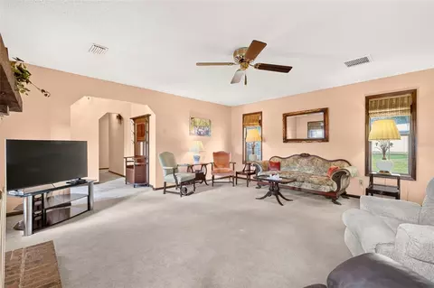 Living - 3719 SE 4th St, Ocala, FL 34471 photo 4 of 6