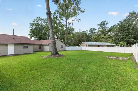 Exterior - 3719 SE 4th St, Ocala, FL 34471 photo 8 of 15