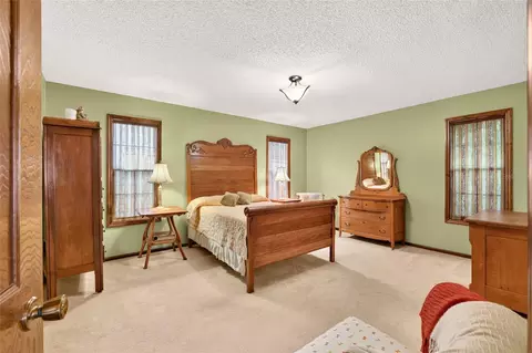 Bedroom - 3719 SE 4th St, Ocala, FL 34471 photo 1 of 10