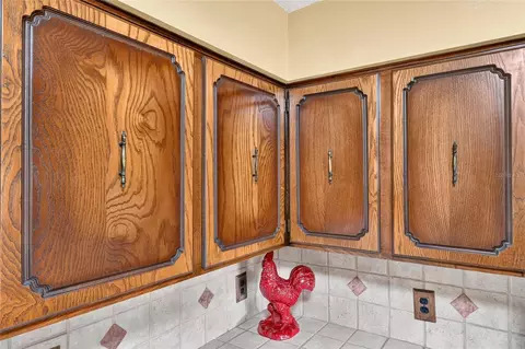 Kitchen - 3719 SE 4th St, Ocala, FL 34471 photo 6 of 7