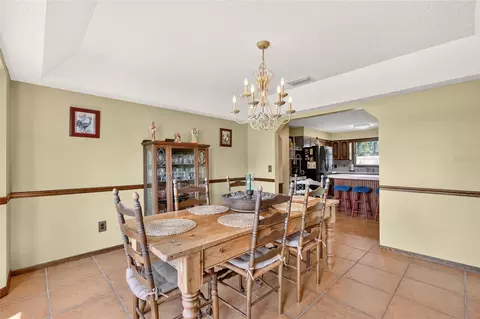 Dining - 3719 SE 4th St, Ocala, FL 34471 photo 3 of 3