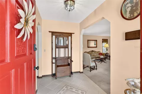 Entry Way - 3719 SE 4th St, Ocala, FL 34471 photo 1 of 7