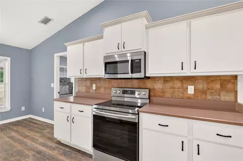 Kitchen - 6783 SE 88th St, Ocala, FL 34472 photo 1 of 2