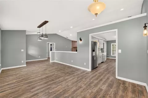 Living - 6783 SE 88th St, Ocala, FL 34472 photo 9 of 14