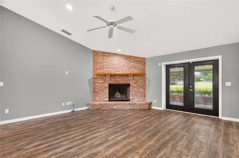 Living - 6783 SE 88th St, Ocala, FL 34472 photo 3 of 14