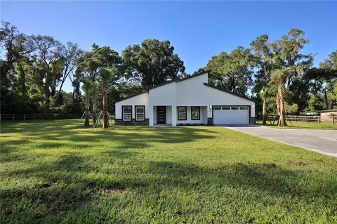 Exterior - 85 SW 77th Ct, Ocala, FL 34474 photo 4 of 8