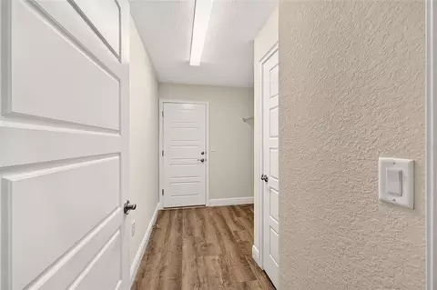 Entry Way - 12 Hemlock Loop Trl, Ocala, FL 34472 photo 2 of 2