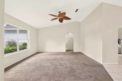 Living - 95 Teak Rd, Ocala, FL 34472 photo 1 of 7