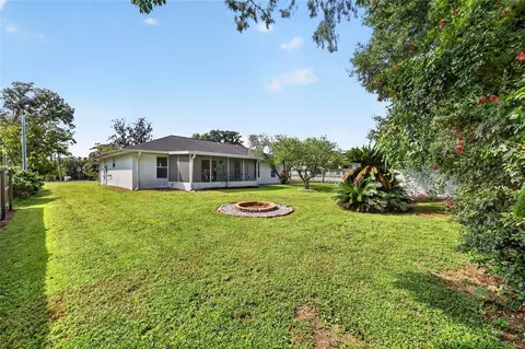 Exterior - 95 Teak Rd, Ocala, FL 34472 photo 11 of 18