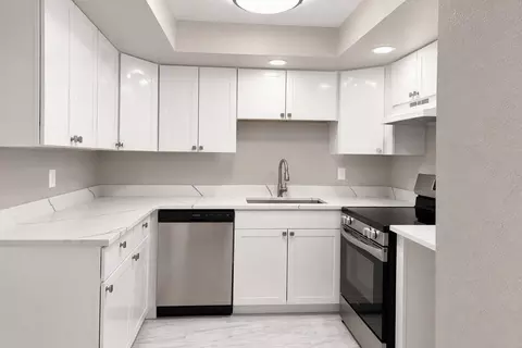 Kitchen - 627 Silver Pass #A, Ocala, FL 34472 photo 2 of 7