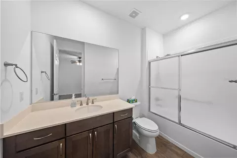 Bath - 9753 SW 103rd Ave, Ocala, FL 34481 photo 5 of 6