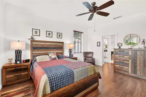 Bedroom - 9801 SW 89th Loop, Ocala, FL 34481 photo 4 of 4