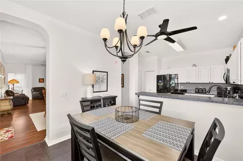 Dining - 9801 SW 89th Loop, Ocala, FL 34481 photo 5 of 5