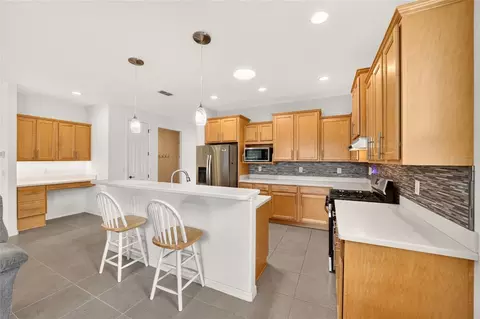 Kitchen - 9316 SW 94th Loop, Ocala, FL 34481 photo 5 of 5