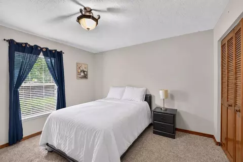 Bedroom - 3765 SE 29th Ct, Ocala, FL 34471 photo 5 of 6