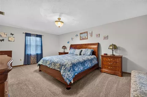 Bedroom - 3765 SE 29th Ct, Ocala, FL 34471 photo 1 of 6