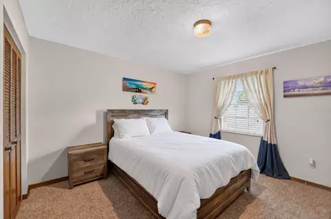 Bedroom - 3765 SE 29th Ct, Ocala, FL 34471 photo 3 of 6