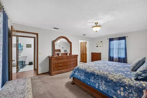 Bedroom - 3765 SE 29th Ct, Ocala, FL 34471 photo 2 of 6