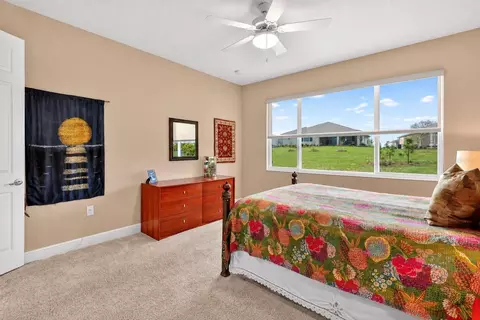Bedroom - 10327 SW 96th Loop, Ocala, FL 34481 photo 2 of 5